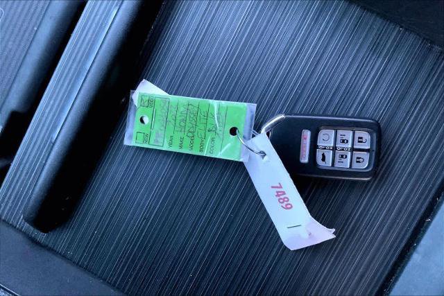 Used 2023 Honda Odyssey Elite image 14