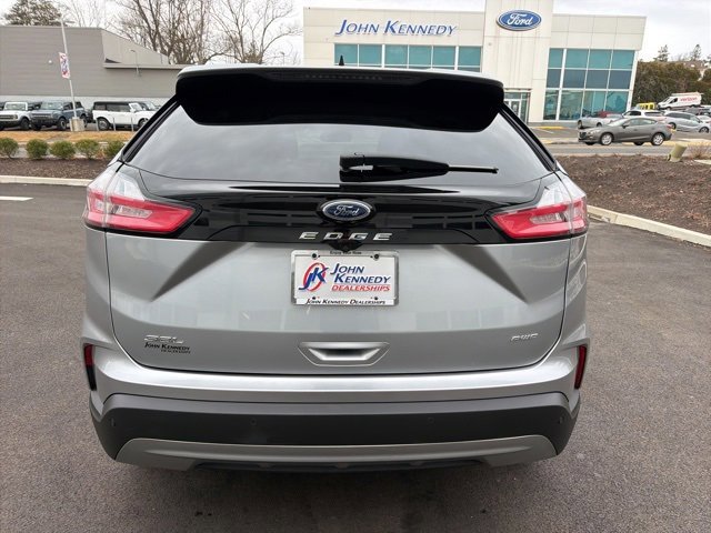 Certified 2022 Ford Edge SEL w/ Convenience Package image 4