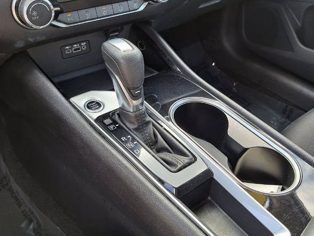 Used 2024 Nissan Altima 2.5 SV FWD image 13