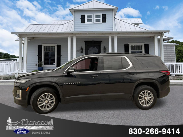 Used 2023 Chevrolet Traverse LT FWD image 3