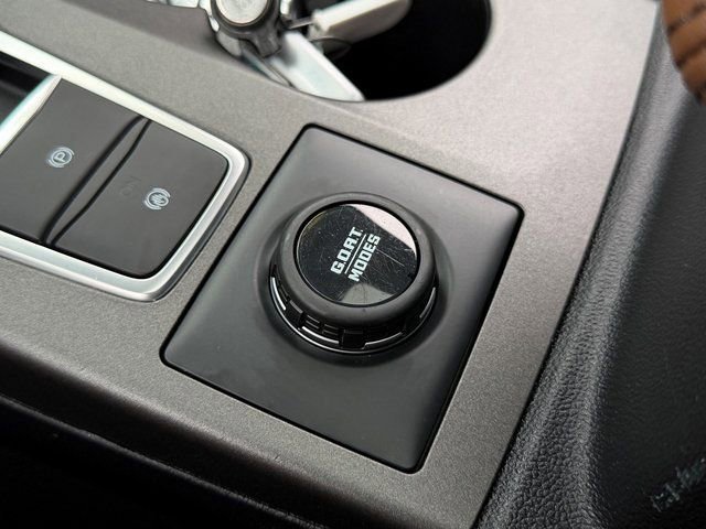 Certified 2025 Ford Bronco Sport Outer Banks w/ Outer Banks Tech Package+ AWD/4WD image 24