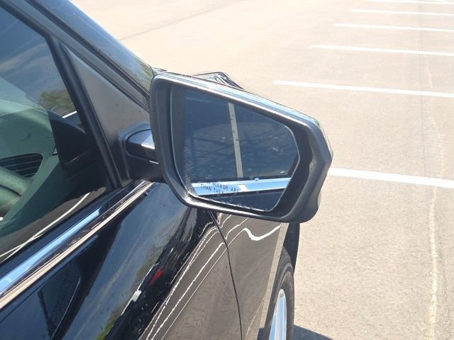 Used 2024 Chevrolet Equinox LT w/ Driver Convenience Package FWD image 10