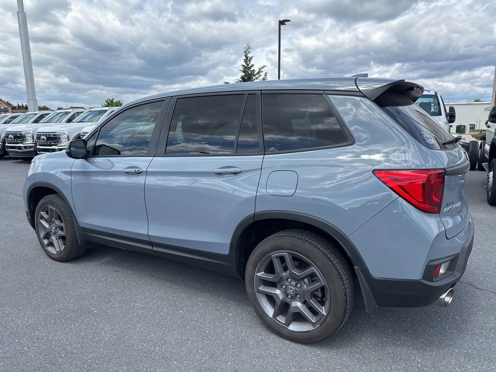 Used 2023 Honda Passport EX-L image 3
