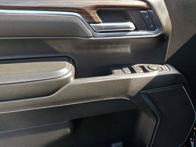 Used 2024 Chevrolet Silverado 1500 LT AWD/4WD image 12