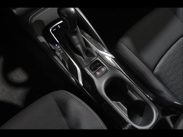 Used 2021 Toyota Corolla SE w/ SE Preferred Package image 12