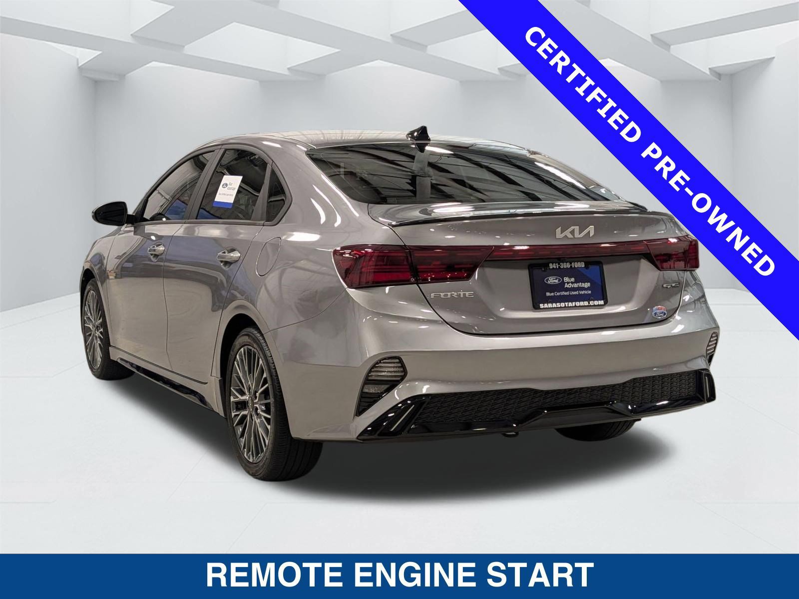 Used 2024 Kia Forte GT-Line w/ GT-Line Premium Package image 2