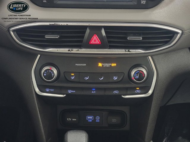 Used 2019 Hyundai Santa Fe SE AWD/4WD image 22