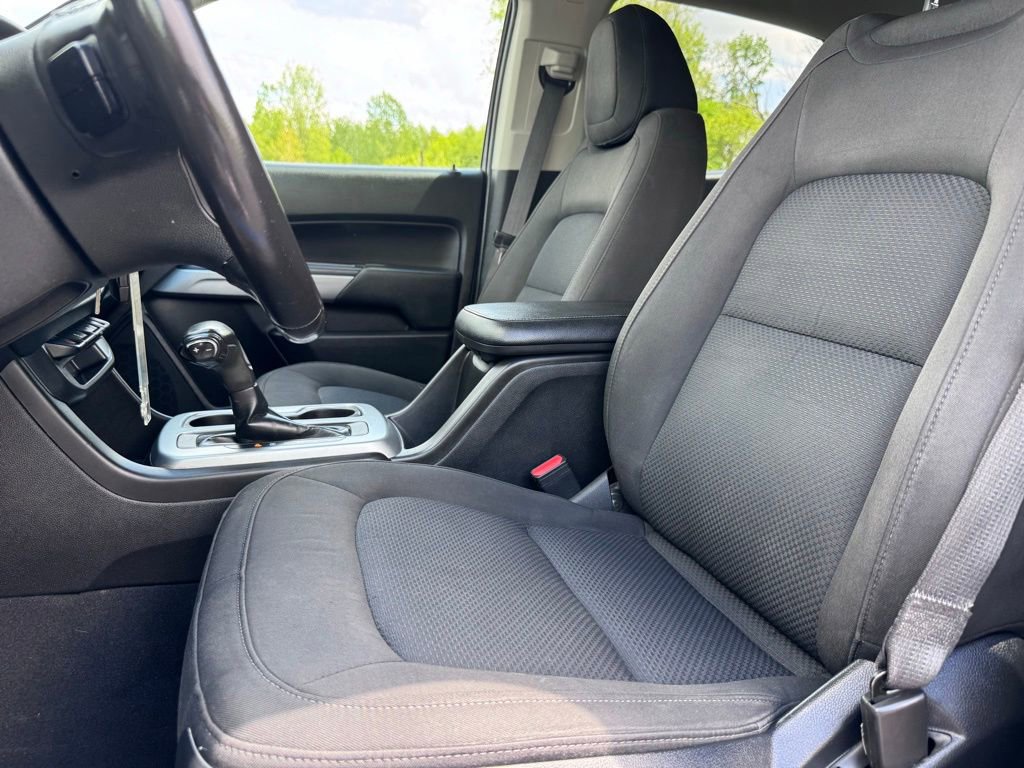 Used 2019 Chevrolet Colorado LT w/ LT Convenience Package AWD/4WD image 15