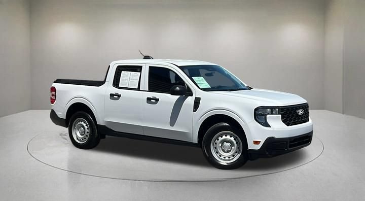 Certified 2025 Ford Maverick XL