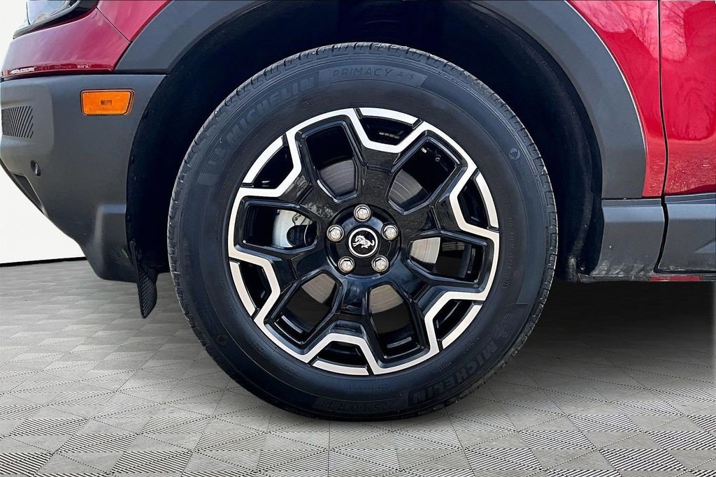 Certified 2025 Ford Bronco Sport Outer Banks w/ Outer Banks Tech Package+ image 9