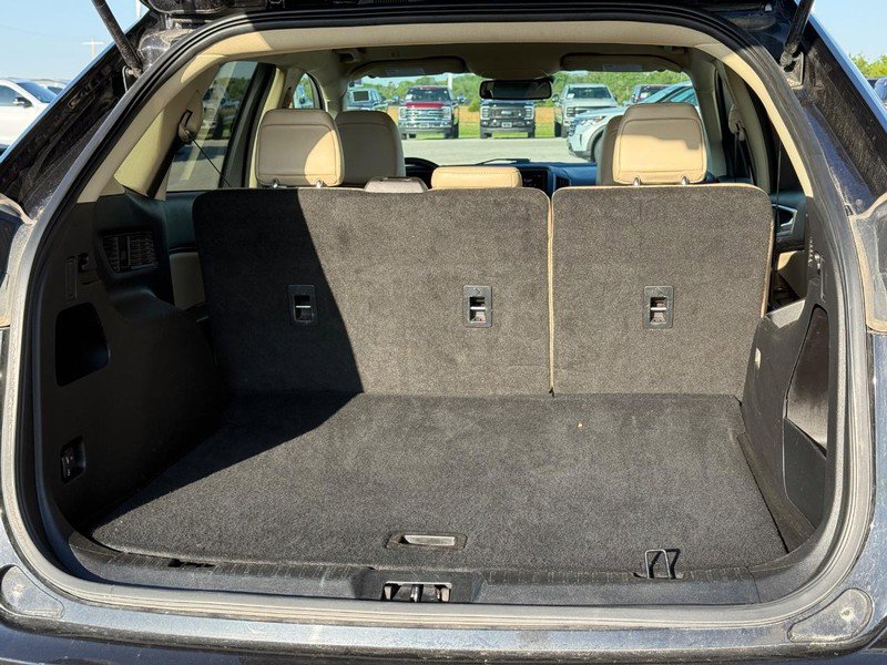 Certified 2024 Ford Edge SEL image 6