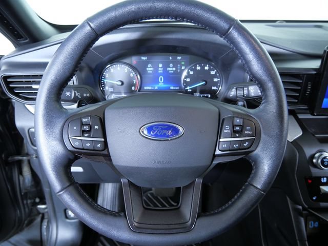Certified 2020 Ford Explorer XLT w/ Comfort Package AWD/4WD image 27