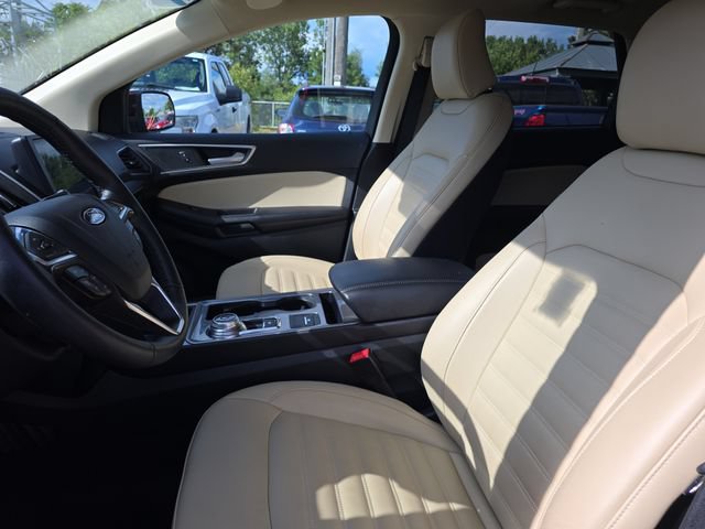 Certified 2024 Ford Edge SEL w/ Convenience Package AWD/4WD image 5