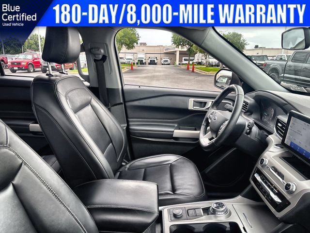 Certified 2022 Ford Explorer XLT w/ Equipment Group 202A AWD/4WD image 18