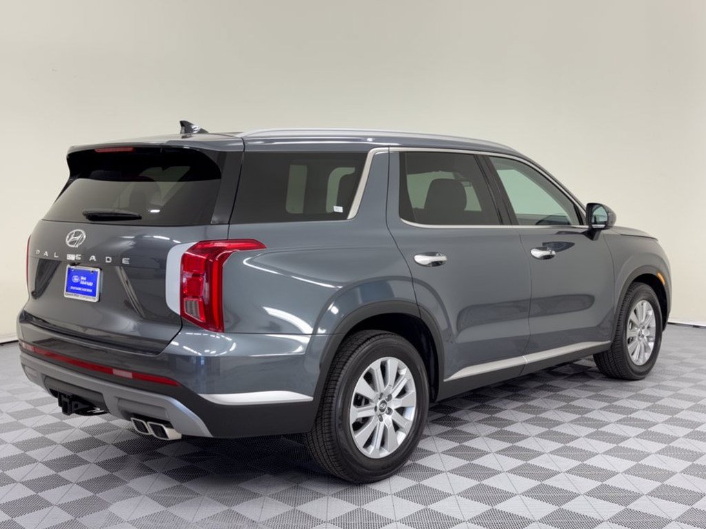 Used 2025 Hyundai Palisade SEL FWD image 9
