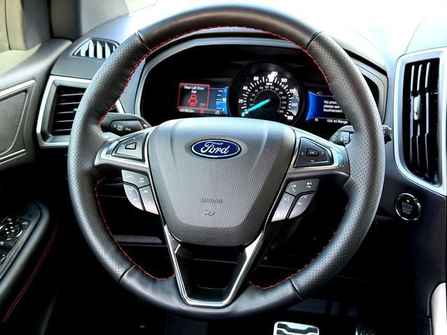 Certified 2022 Ford Edge ST-Line image 25