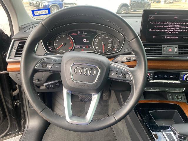 Used 2023 Audi Q5 2.0T Premium w/ Convenience Package image 17