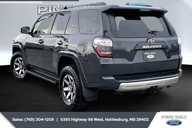Used 2024 Toyota 4Runner TRD Off-Road image 2