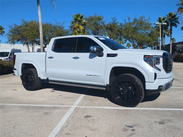 Used 2026 GMC Sierra 1500 Denali Ultimate image 2