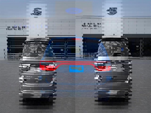 Used 2019 Dodge Durango SXT image 3