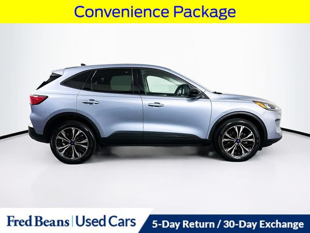 Certified 2022 Ford Escape SE w/ SE Sport Appearance Package AWD/4WD image 10