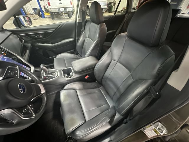 Used 2022 Subaru Outback Limited AWD/4WD image 17