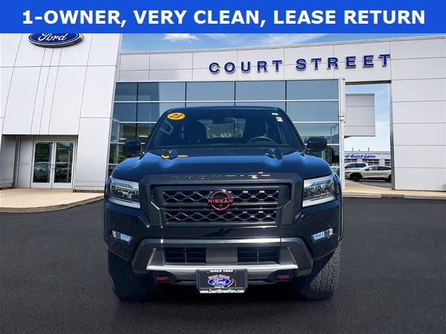 Used 2023 Nissan Frontier PRO-4X w/ Pro Convenience Package AWD/4WD image 2