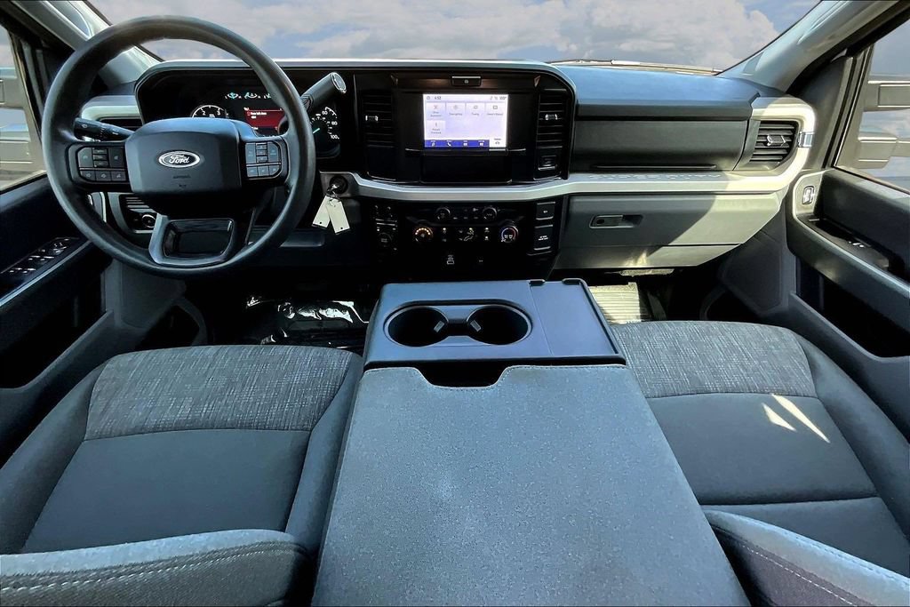 Certified 2025 Ford F250 XLT AWD/4WD image 10