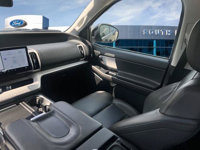 Certified 2025 Ford Expedition Active RWD image 15