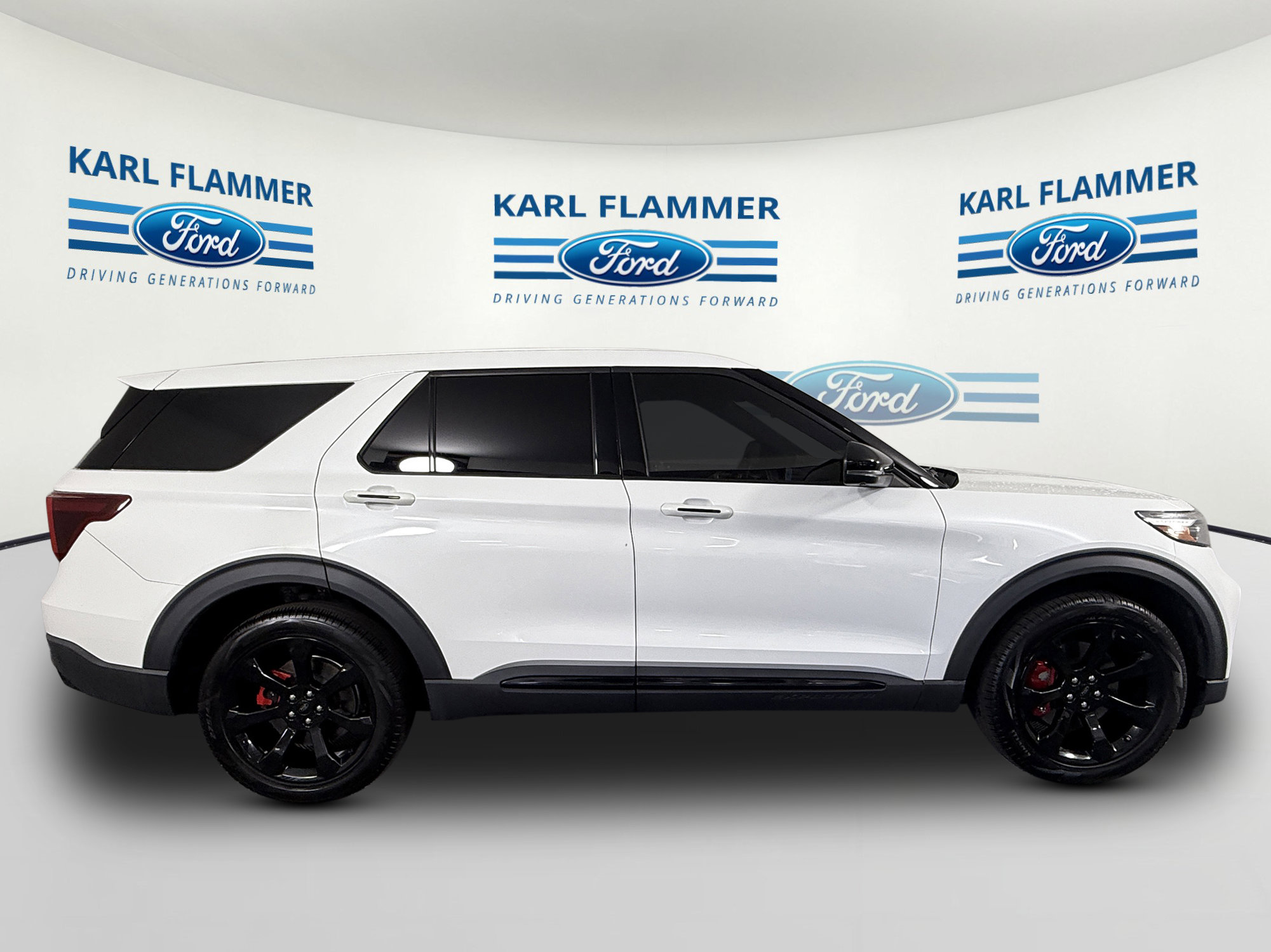 Certified 2022 Ford Explorer ST w/ Equipment Group 401A AWD/4WD image 2