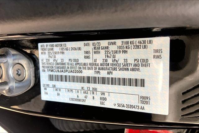 Certified 2023 Ford Escape Platinum AWD/4WD image 34