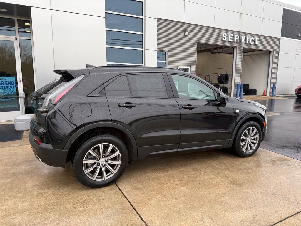 Used 2020 Cadillac XT4 Sport w/ Cold Weather Package image 6