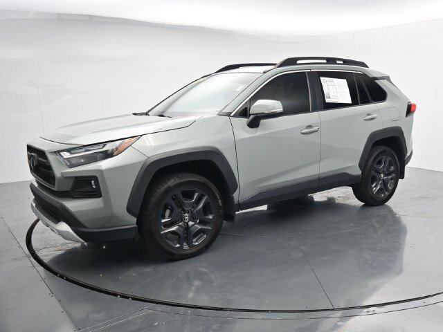Used 2022 Toyota RAV4 Adventure w/ Convenience Package AWD/4WD image 4
