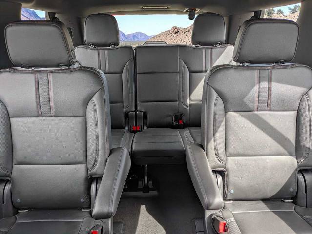 Used 2021 Chevrolet Tahoe RST w/ Luxury Package AWD/4WD image 19