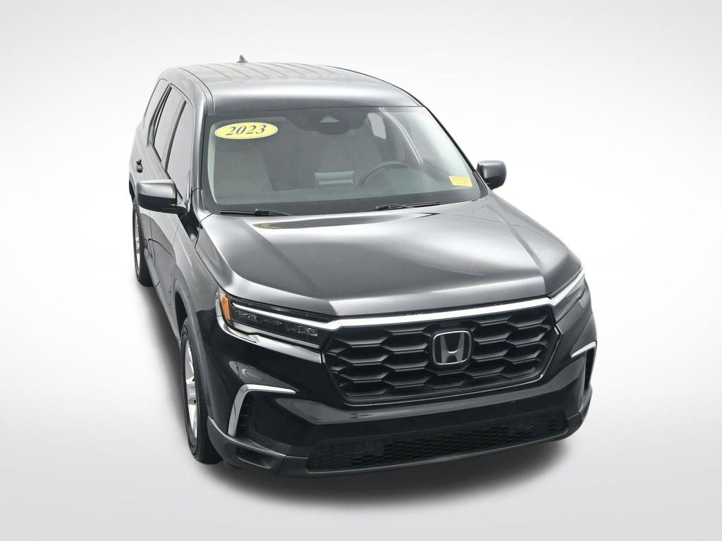 Used 2023 Honda Pilot LX image 23