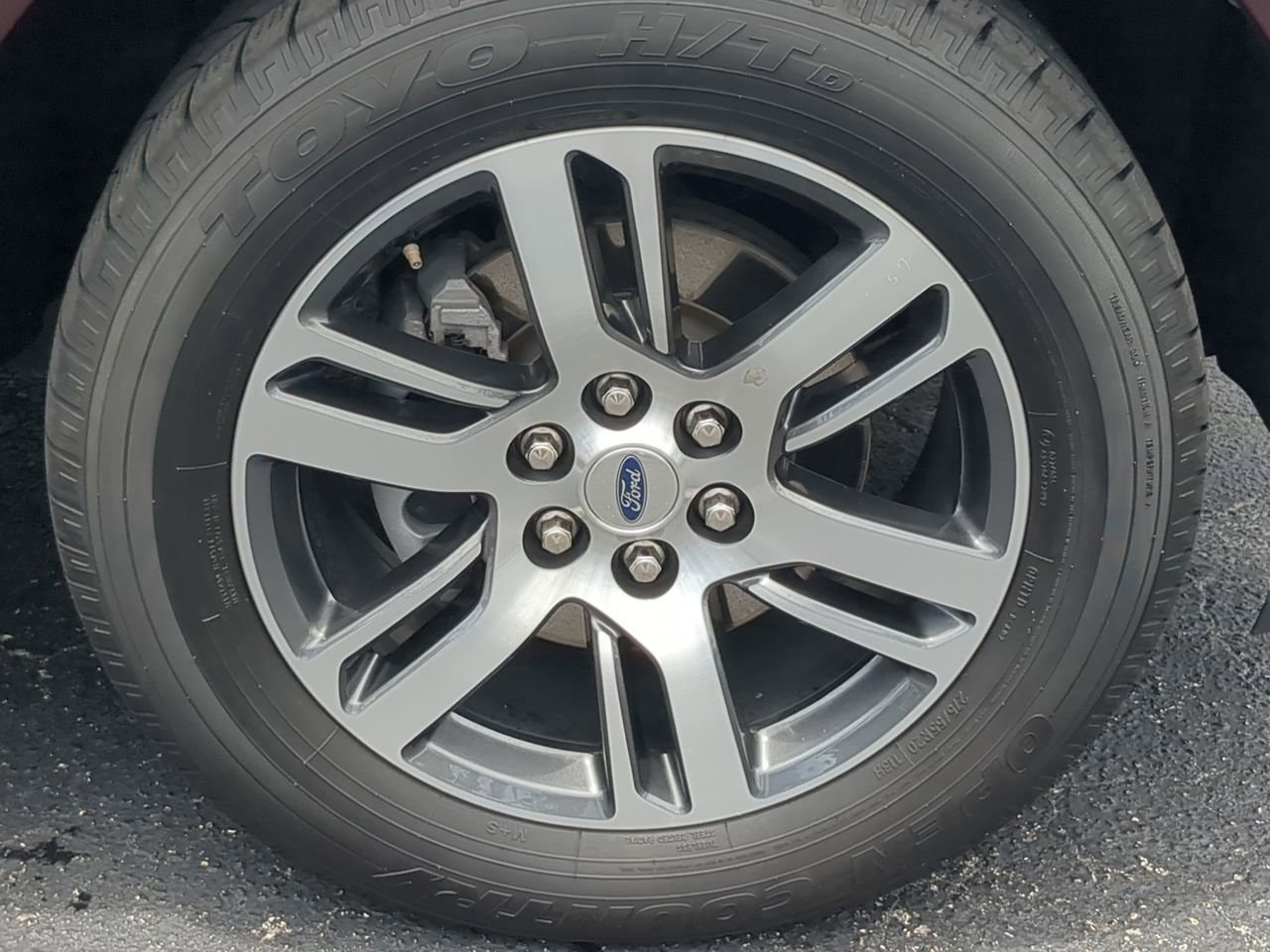 Certified 2024 Ford Expedition Limited image 11