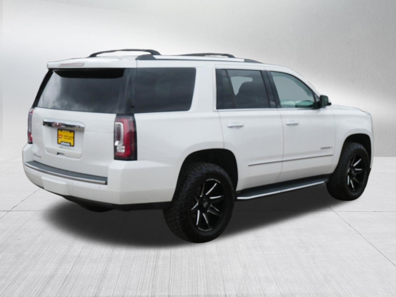 Used 2018 GMC Yukon Denali w/ Enhanced Security Package image 5
