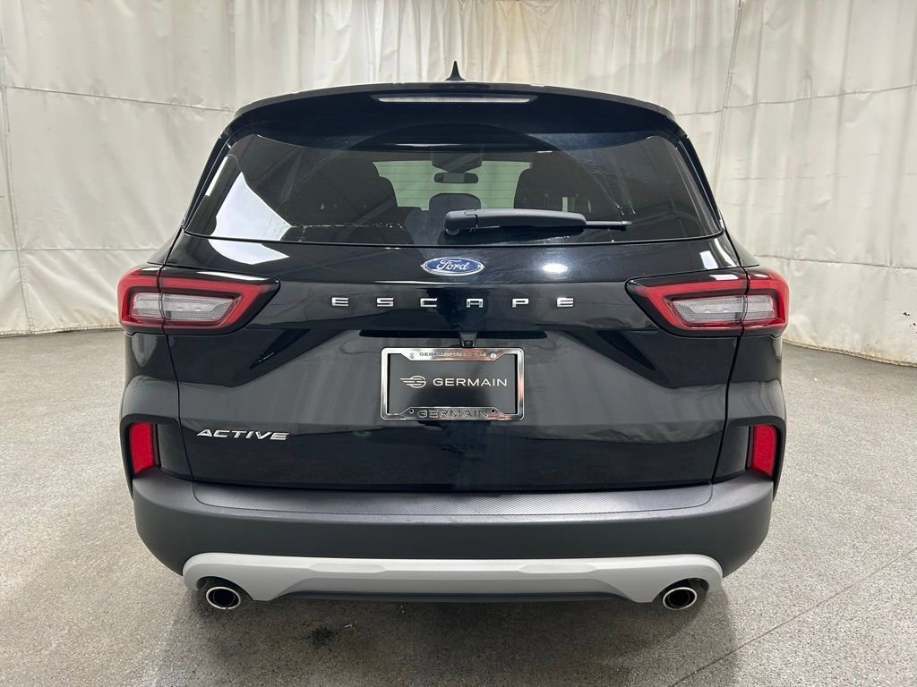 Certified 2024 Ford Escape Active w/ Cold Weather Package image 4