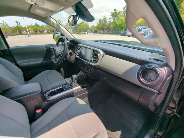 Used 2023 Toyota Tacoma SR5 w/ Technology Package AWD/4WD image 26