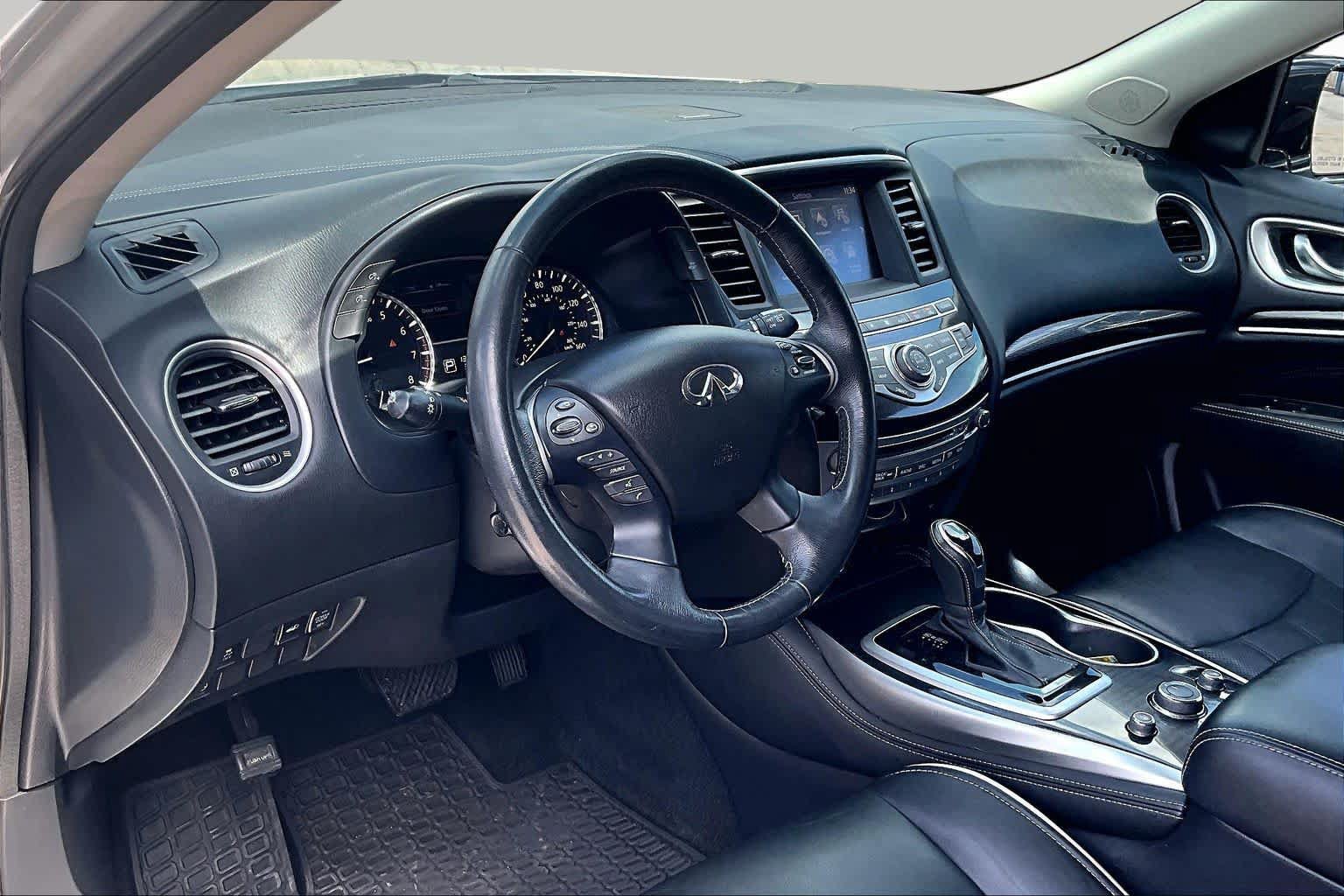Used 2017 INFINITI QX60 FWD w/ Premium Plus Package image 18