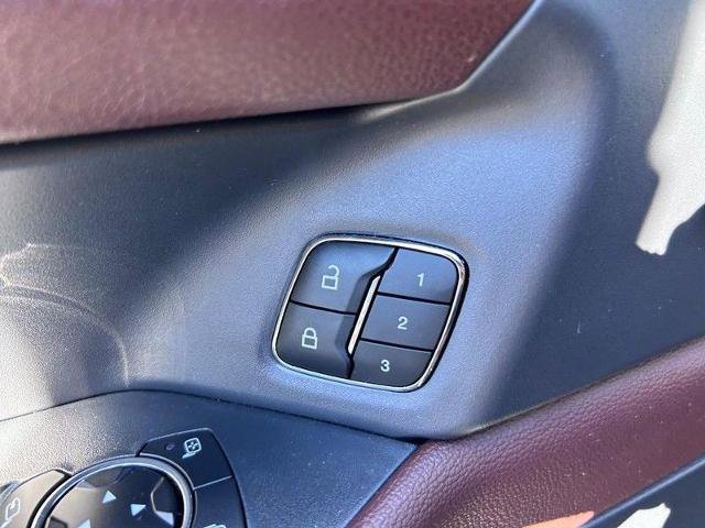 Certified 2024 Ford Expedition Limited image 23