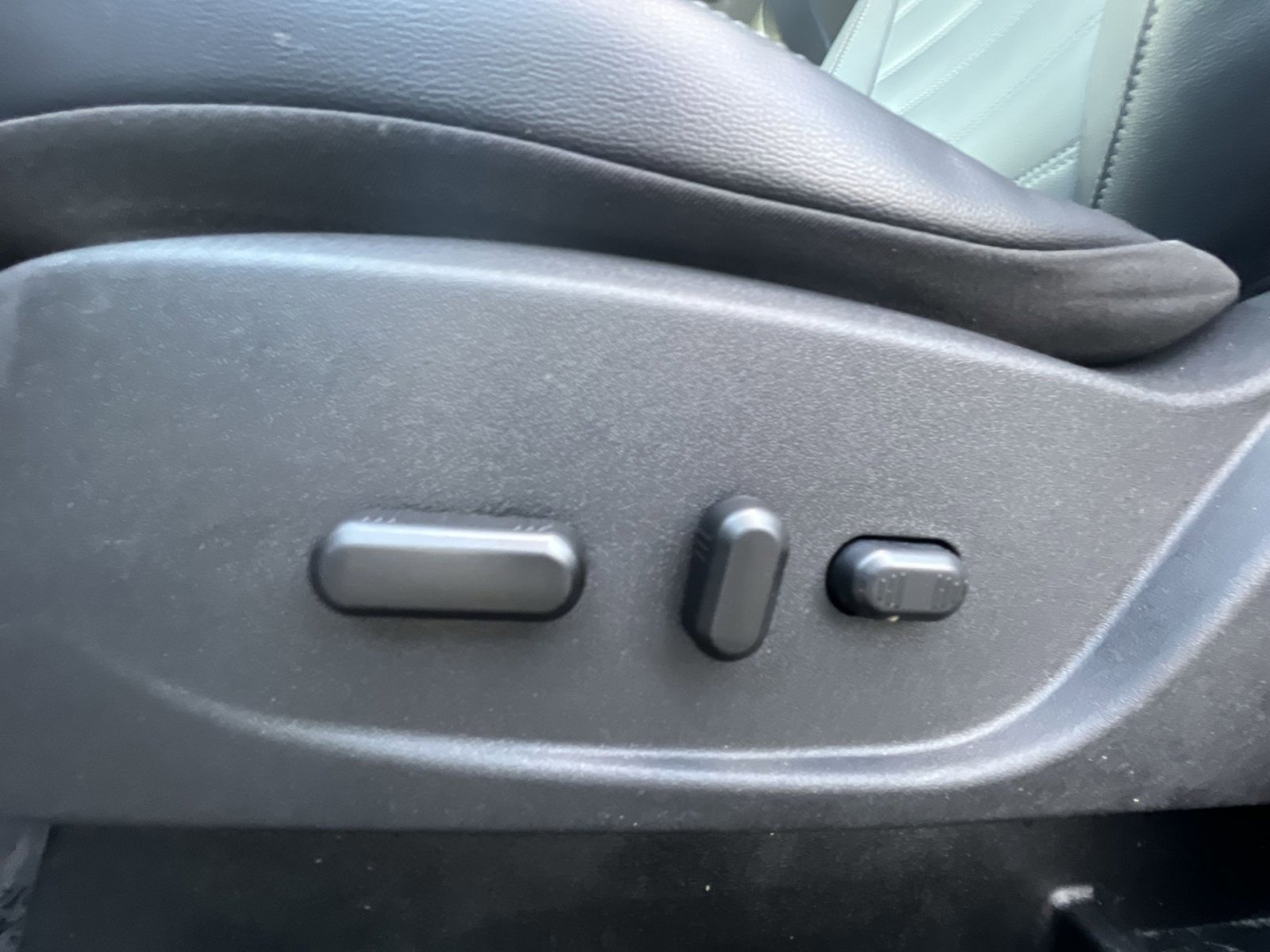 Certified 2017 Ford Escape Titanium image 14