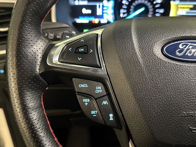 Certified 2020 Ford Edge ST-Line AWD/4WD image 21