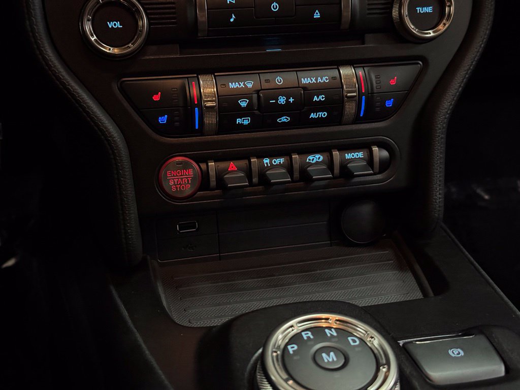 Certified 2021 Ford Mustang Shelby GT500 w/ Technology Package RWD image 15