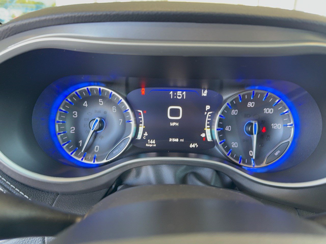 Used 2023 Chrysler Pacifica Touring-L FWD image 26