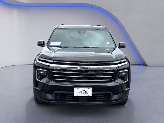 Used 2024 Chevrolet Traverse LT FWD image 9