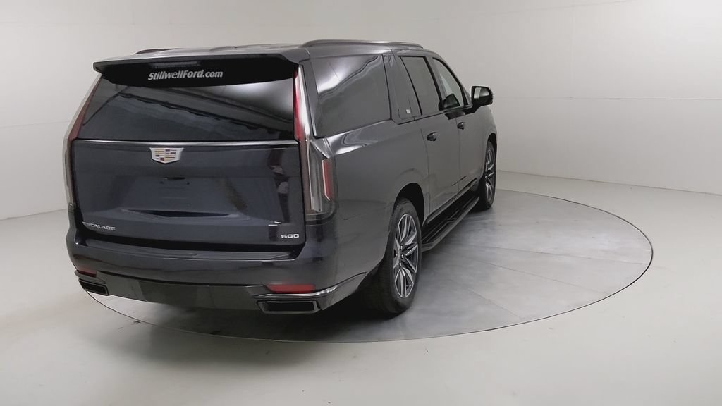 Used 2024 Cadillac Escalade ESV Sport w/ Touring Package AWD/4WD image 16