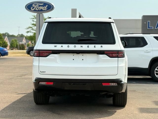Used 2024 Jeep Wagoneer Series II AWD/4WD image 41