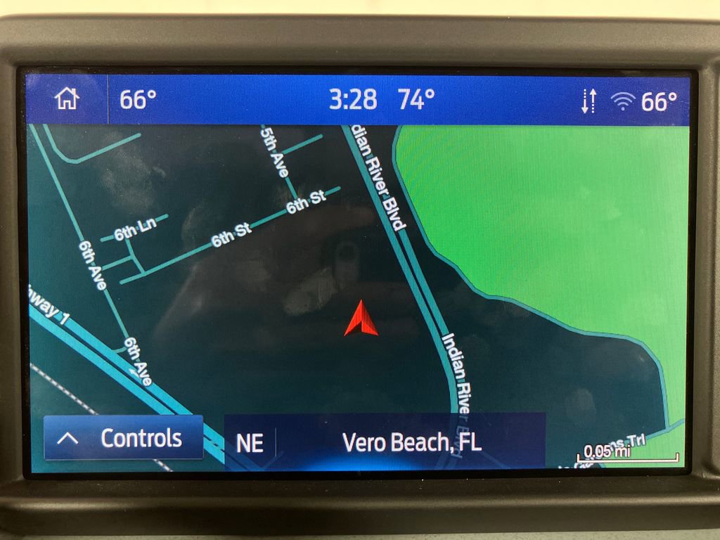 Certified 2024 Ford Maverick Lariat image 25