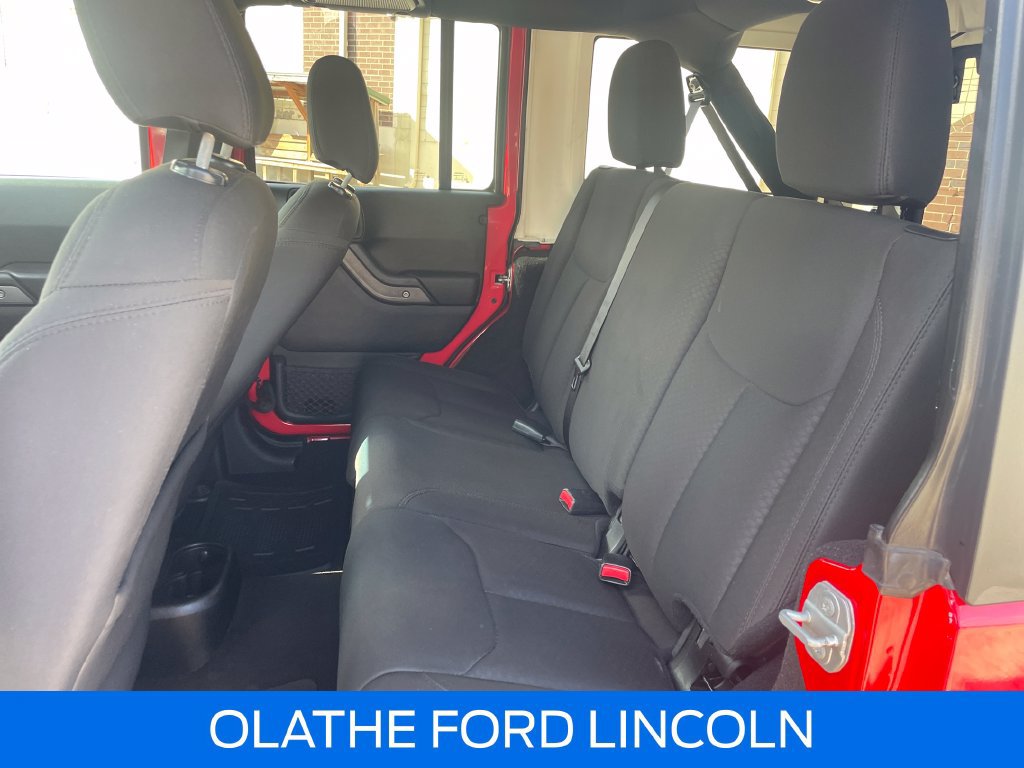Used 2018 Jeep Wrangler Unlimited Sport S AWD/4WD image 23